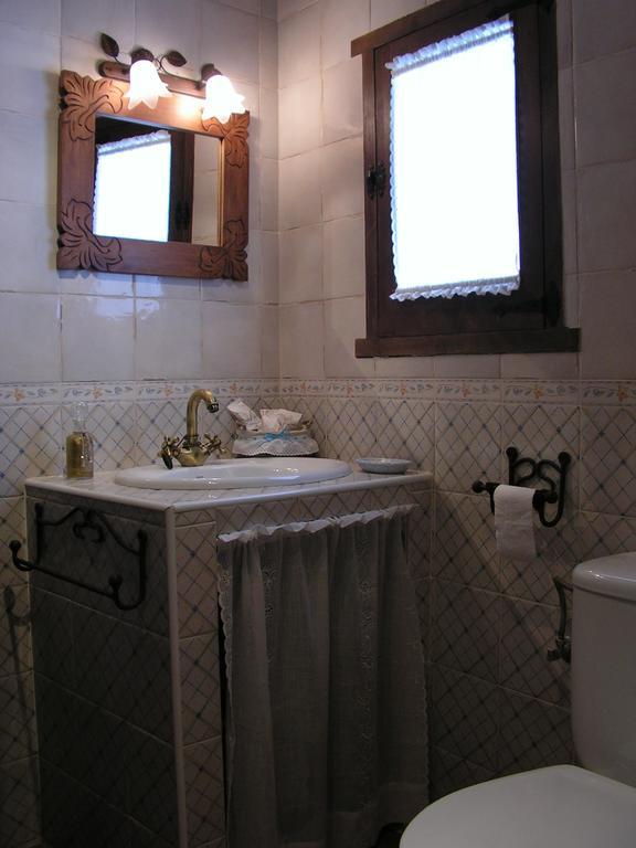 Retuerta de Bullaque Casa Antigua Con Encanto En Cabaneros חדר תמונה